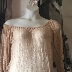 Elegant Lace Off-Shoulder Blouse - Peach